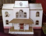 Just in time for Halloween: Miniature Psycho Movie House in 1:24 Scale Tutorial